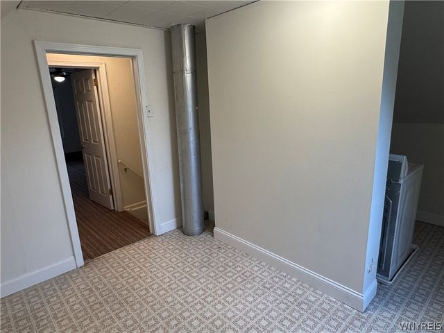 1427 Lafayette Avenue, Niagara Falls, NY 14305