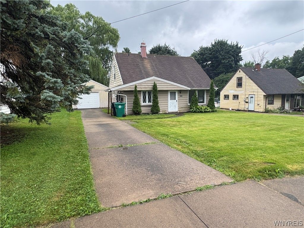 1427 Lafayette Avenue, Niagara Falls, NY 14305