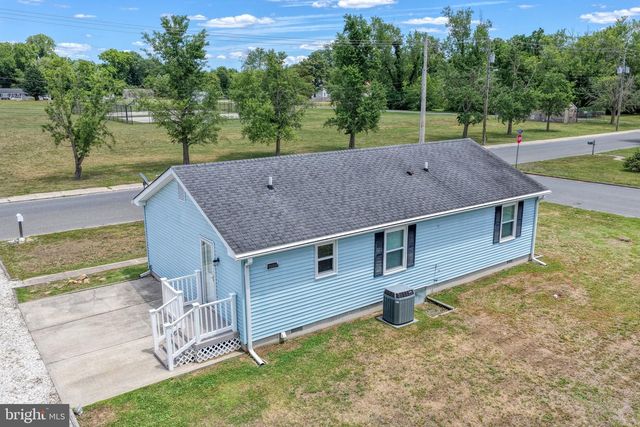 615 WILSON ST, Laurel, DE 19956