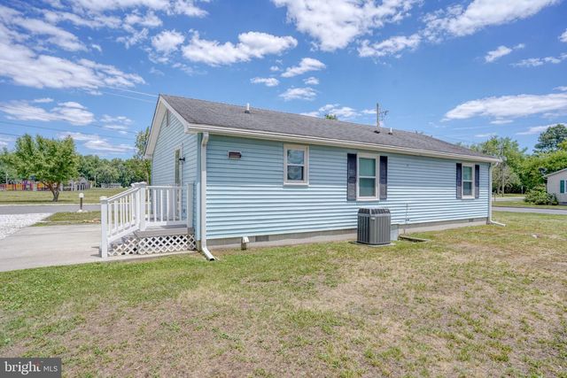 615 WILSON ST, Laurel, DE 19956