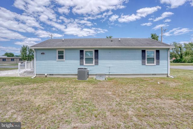 615 WILSON ST, Laurel, DE 19956