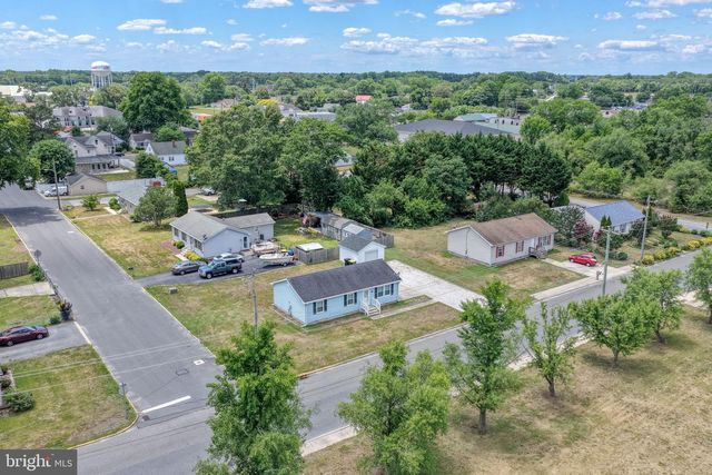 615 WILSON ST, Laurel, DE 19956