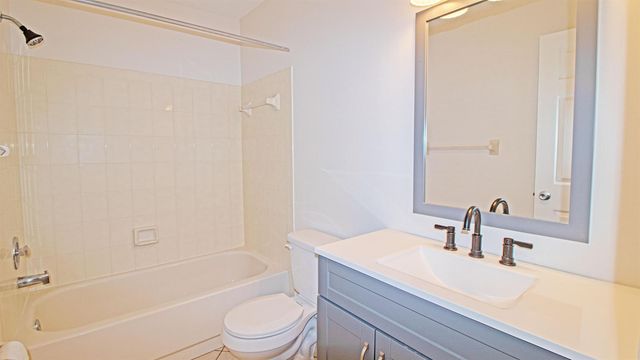 8883 SE Hobe Ridge Avenue SE, Hobe Sound, FL 33455