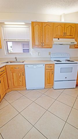 8883 SE Hobe Ridge Avenue SE, Hobe Sound, FL 33455