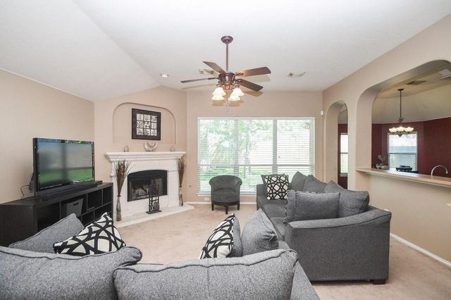 5823 Knollwood Trail, Spring, TX 77373