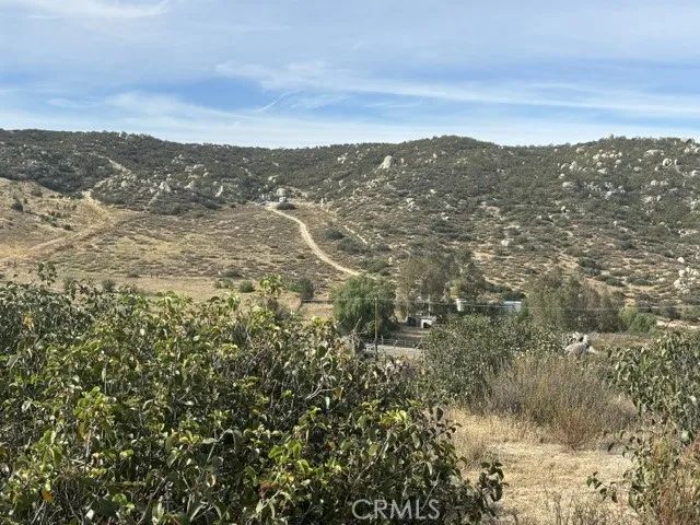 17 Ginter, Hemet, CA 92544