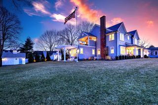91 Shelter Cove Road, Milford, CT 06460