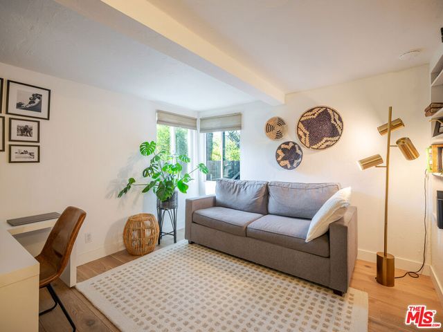 20922 Keller Road, Topanga, CA 90290