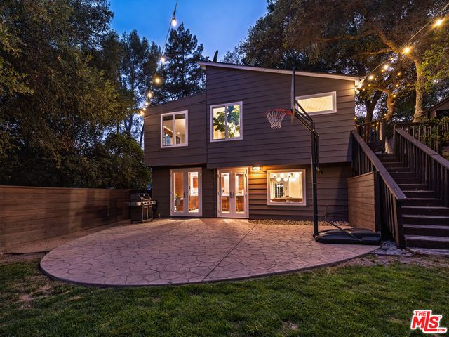 20922 Keller Road, Topanga, CA 90290