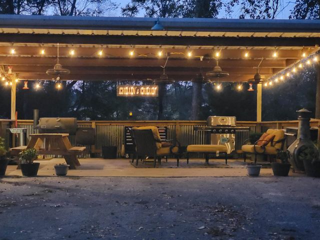 9997 County Road 317 S, Henderson, TX 75654