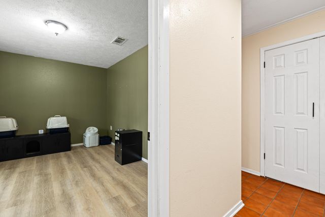 9997 County Road 317 S, Henderson, TX 75654