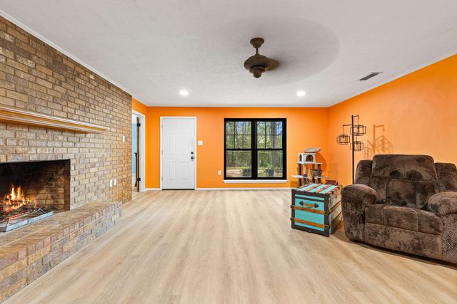 9997 County Road 317 S, Henderson, TX 75654