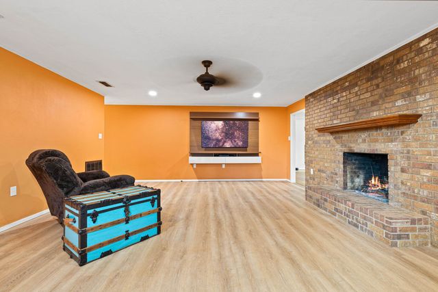 9997 County Road 317 S, Henderson, TX 75654