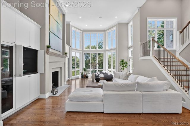 2951 Turtle Pond Court, Bloomfield Hills, MI 48302