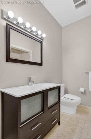 2951 Turtle Pond Court, Bloomfield Hills, MI 48302