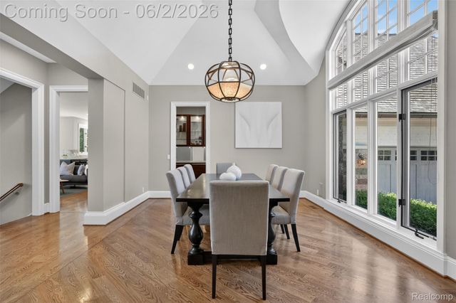 2951 Turtle Pond Court, Bloomfield Hills, MI 48302