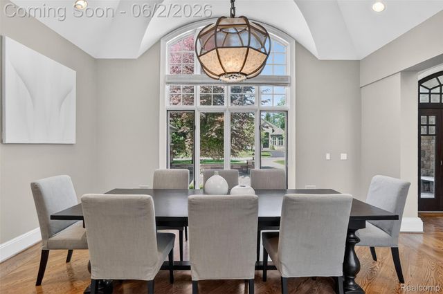 2951 Turtle Pond Court, Bloomfield Hills, MI 48302