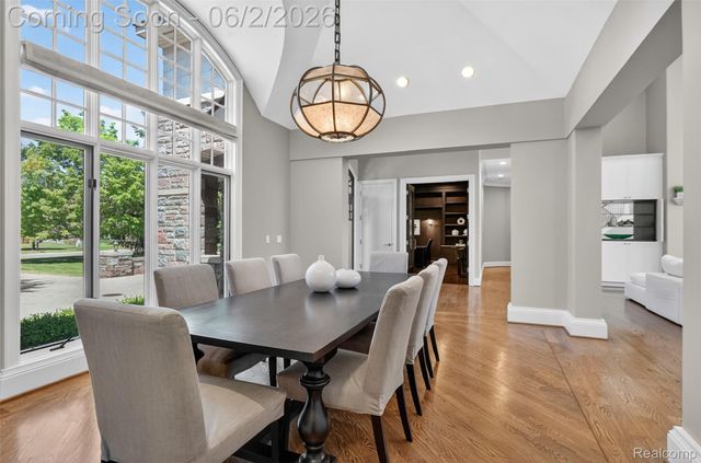 2951 Turtle Pond Court, Bloomfield Hills, MI 48302