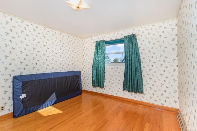 33 Shaw Drive, Alexandria, KY 41001