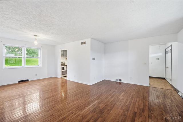 4357 Hubble Road, Green Twp, OH 45247
