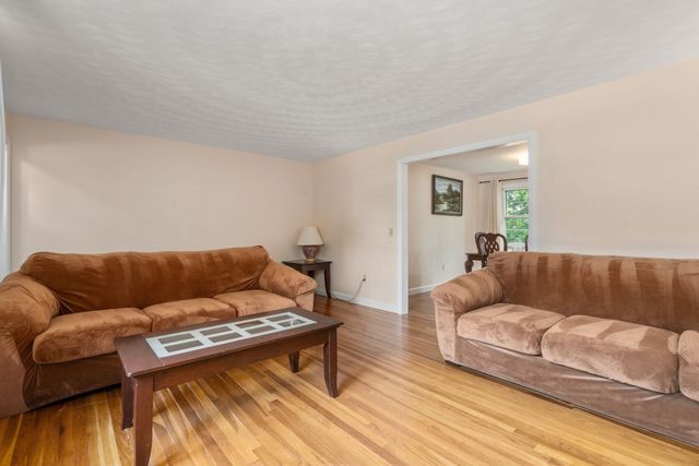 78 Mower St, Worcester, MA 01602