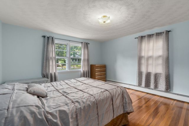 78 Mower St, Worcester, MA 01602