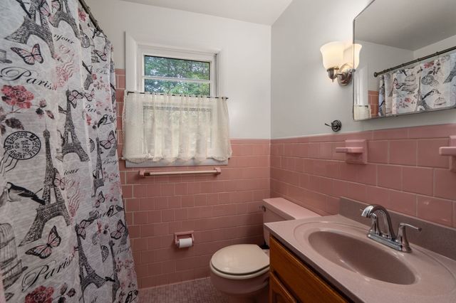 78 Mower St, Worcester, MA 01602