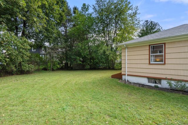 78 Mower St, Worcester, MA 01602