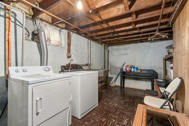 78 Mower St, Worcester, MA 01602