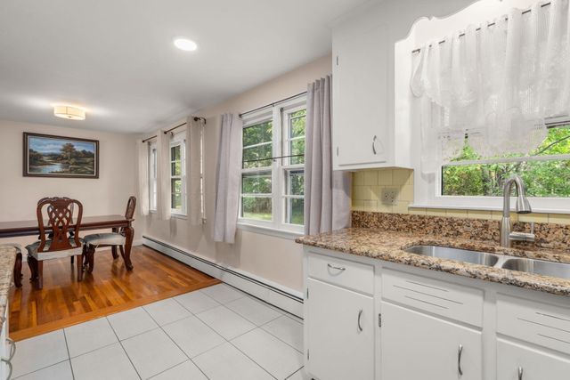 78 Mower St, Worcester, MA 01602