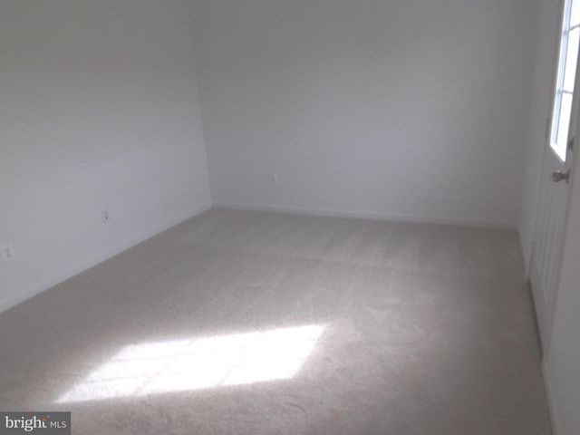 26 KIRBY CT, Bunker Hill, WV 25413