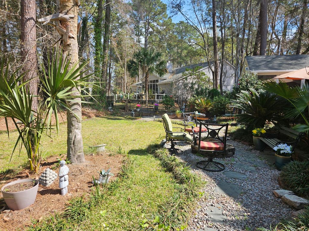 Image 34 of property listing at 568 Pointe Of Oaks Road, Summerville, SC 29485