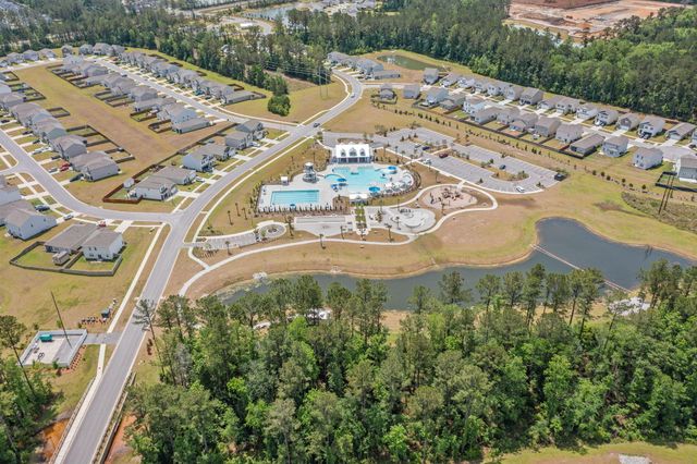 911 Woodside Creek Lane, Summerville, SC 29486