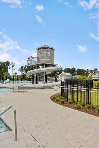 911 Woodside Creek Lane, Summerville, SC 29486
