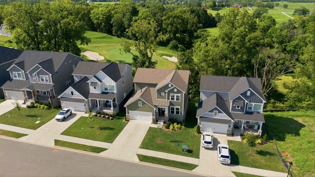 1084 Callaway Dr, Lebanon, TN 37087