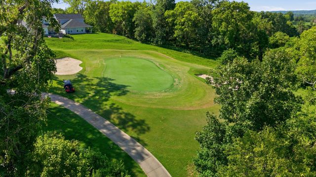 1084 Callaway Dr, Lebanon, TN 37087