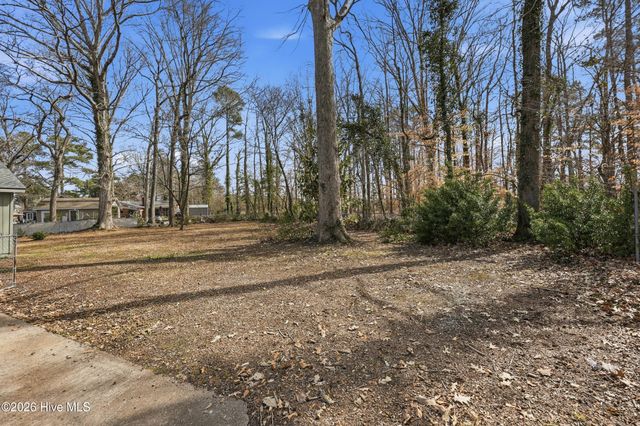 1804 Edgewood Drive, Elizabeth City, NC 27909