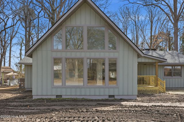 1804 Edgewood Drive, Elizabeth City, NC 27909