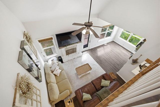 105 Arbor Hills Circle, Talking Rock, GA 30175