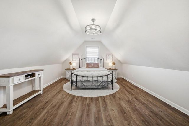 105 Arbor Hills Circle, Talking Rock, GA 30175
