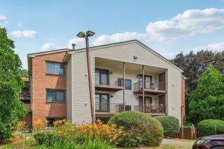 189 Littleton Rd 32, Chelmsford, MA 01824