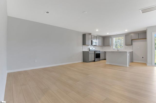 3040 Whispering Willow Court, Inman, SC 29349