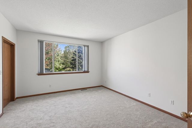 2162 Water Lilly Lane 1002, Eagan, MN 55122
