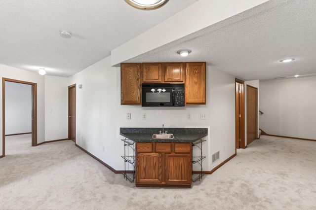 2162 Water Lilly Lane 1002, Eagan, MN 55122