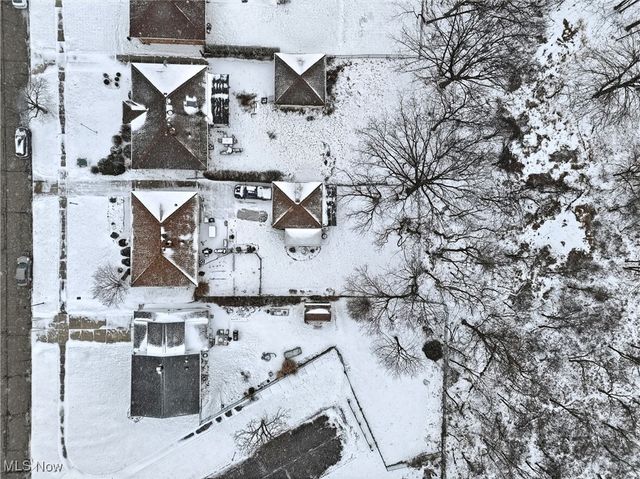 5905 Regency Drive, Parma, OH 44129