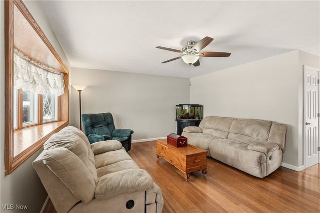 5905 Regency Drive, Parma, OH 44129