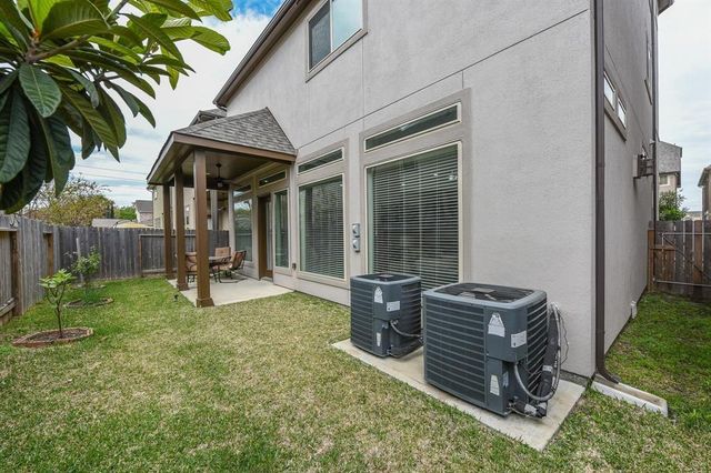 13209 Dartmoor Terrace Drive, Houston, TX 77077
