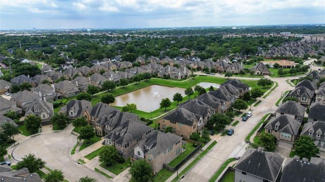 13209 Dartmoor Terrace Drive, Houston, TX 77077