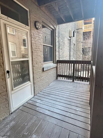 2543 W Iowa Street 3, Chicago, IL 60622