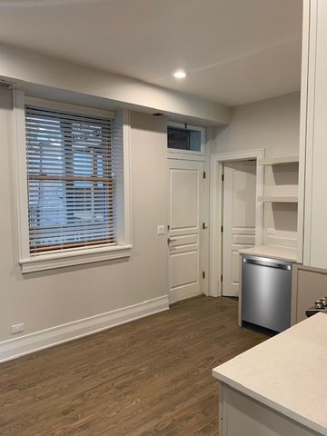 2543 W Iowa Street 3, Chicago, IL 60622